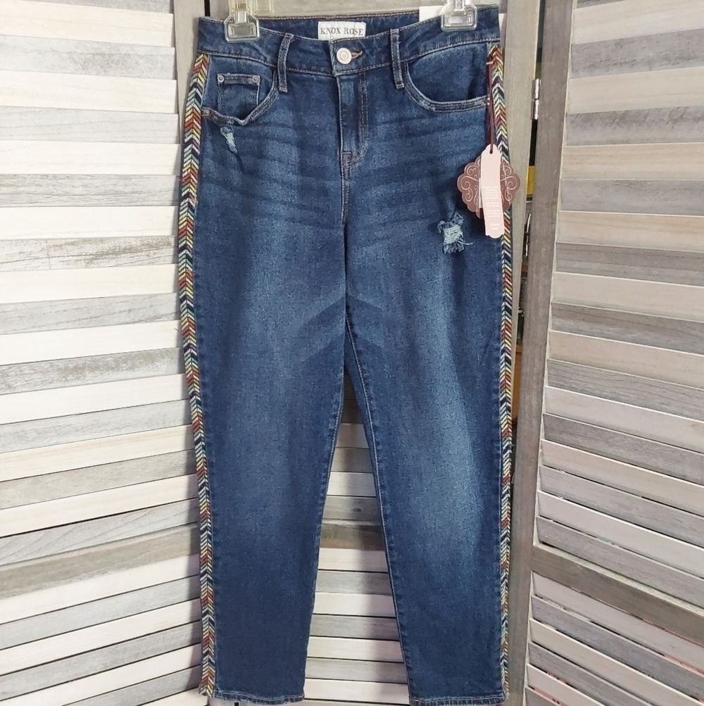 Women's Mid-Rise Straight Leg Embroidered Jeans | Knox Rose™ | 6